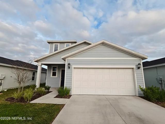 $2,375 | 3521 Bella Sera Lane, Green Cove Springs, FL 32043