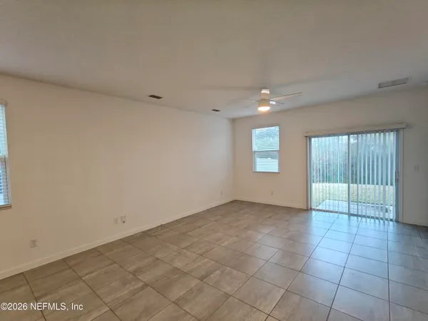 $2,275 | 3521 Bella Sera Lane, Green Cove Springs, FL 32043