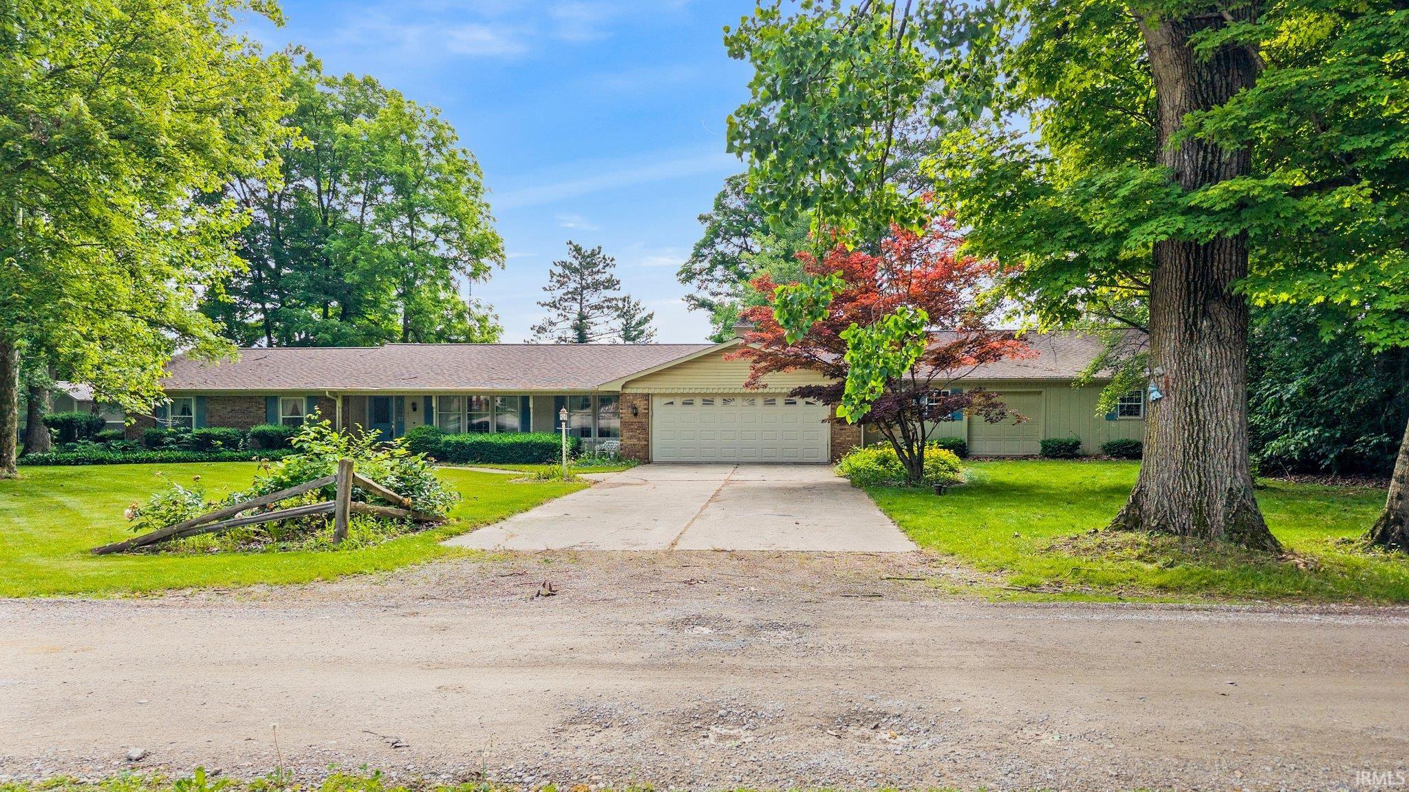 16801 Darling Road Woodburn, IN 46797 - Photo 1 of 24 Gallery Image 1