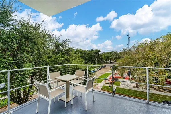 $7,000 | 525 East Jackson Street, Unit 302, Orlando, FL 32801