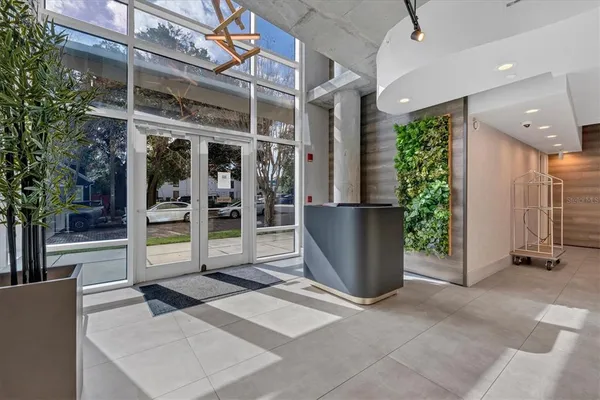 $7,000 | 525 East Jackson Street, Unit 302, Orlando, FL 32801