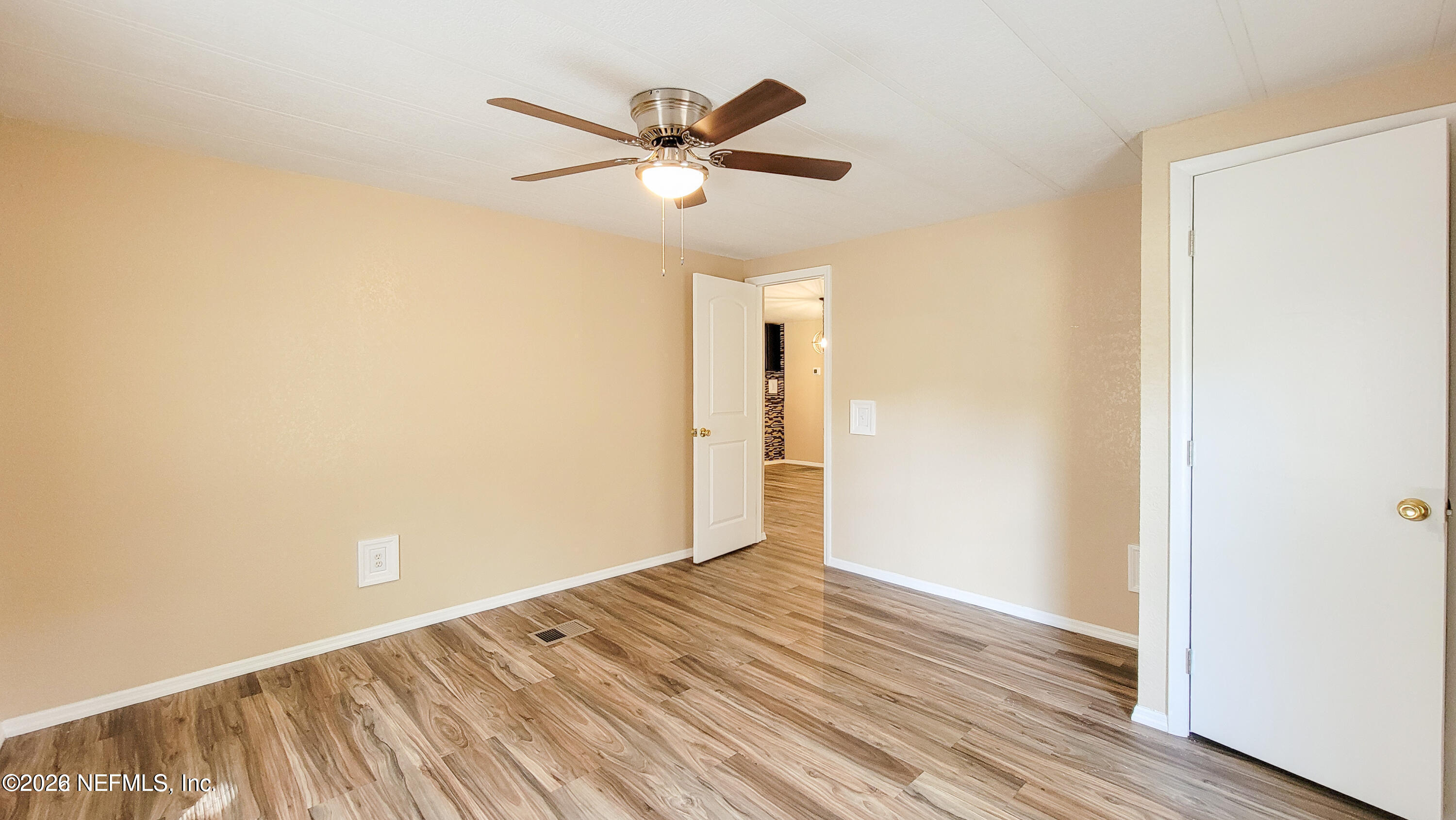 210 Walkup Street Interlachen, FL 32148 - Photo 12 of 31 20220908193216777908000000-o