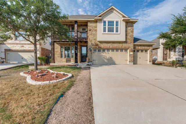 $2,150 | 305 Leather Oak Loop, San Marcos, TX 78666