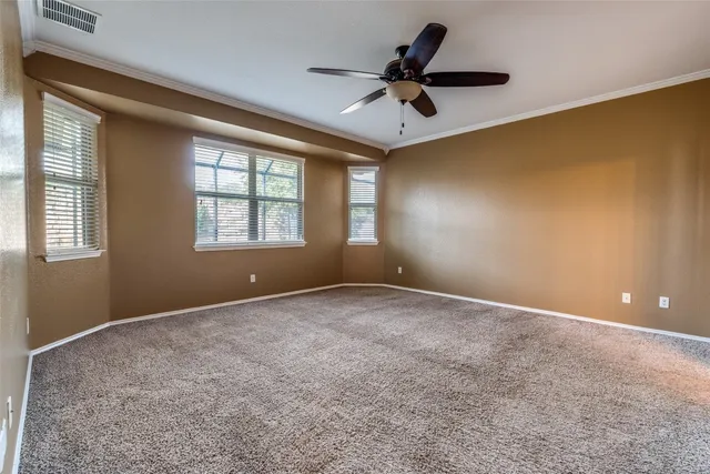 $2,150 | 305 Leather Oak Loop, San Marcos, TX 78666