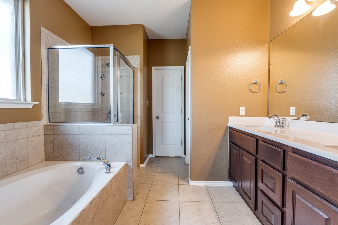 305 Leather Oak Loop San Marcos, TX 78666 - Photo 18 of 30