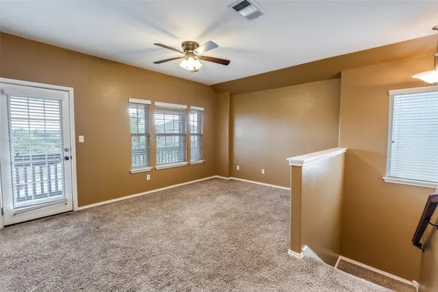 $2,150 | 305 Leather Oak Loop, San Marcos, TX 78666