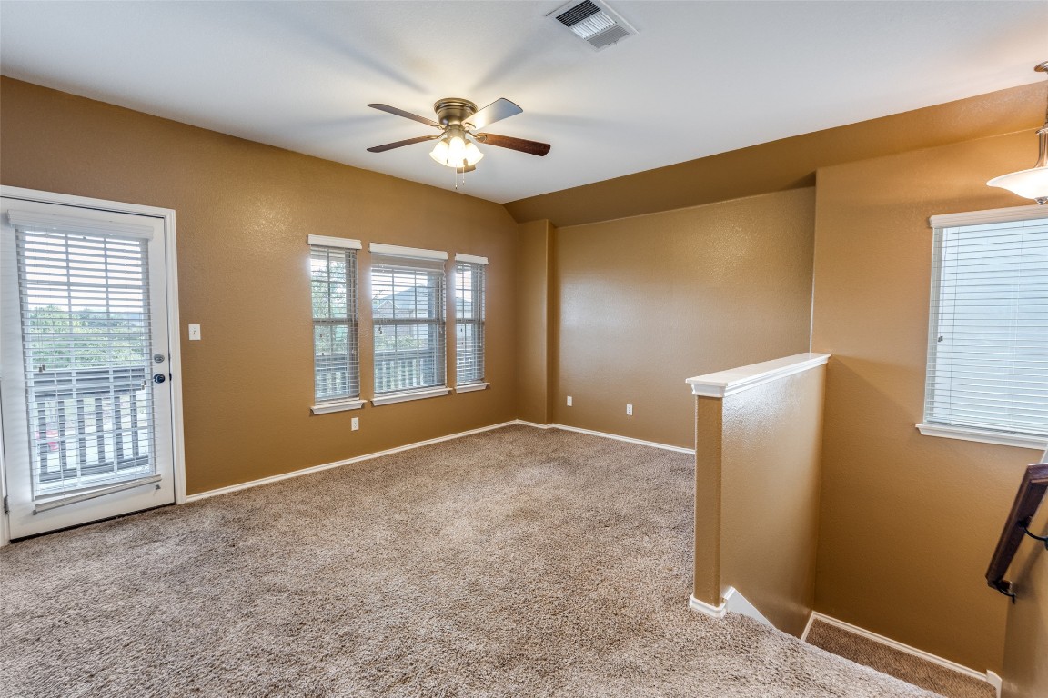 305 Leather Oak Loop San Marcos, TX 78666 - Photo 20 of 30