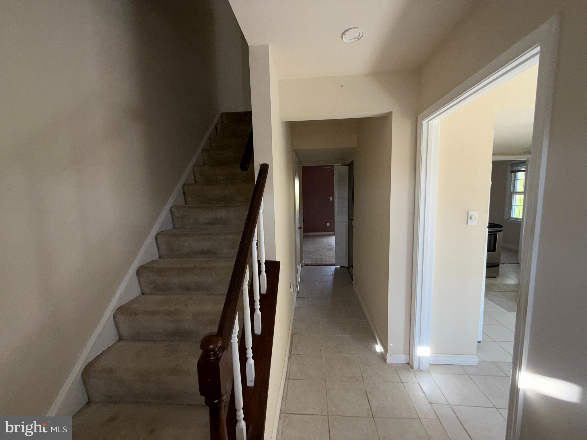 1050 Ramsgate Court Sterling, VA 20164 - Photo 13 of 20 a view of entryway and hall with a hallway