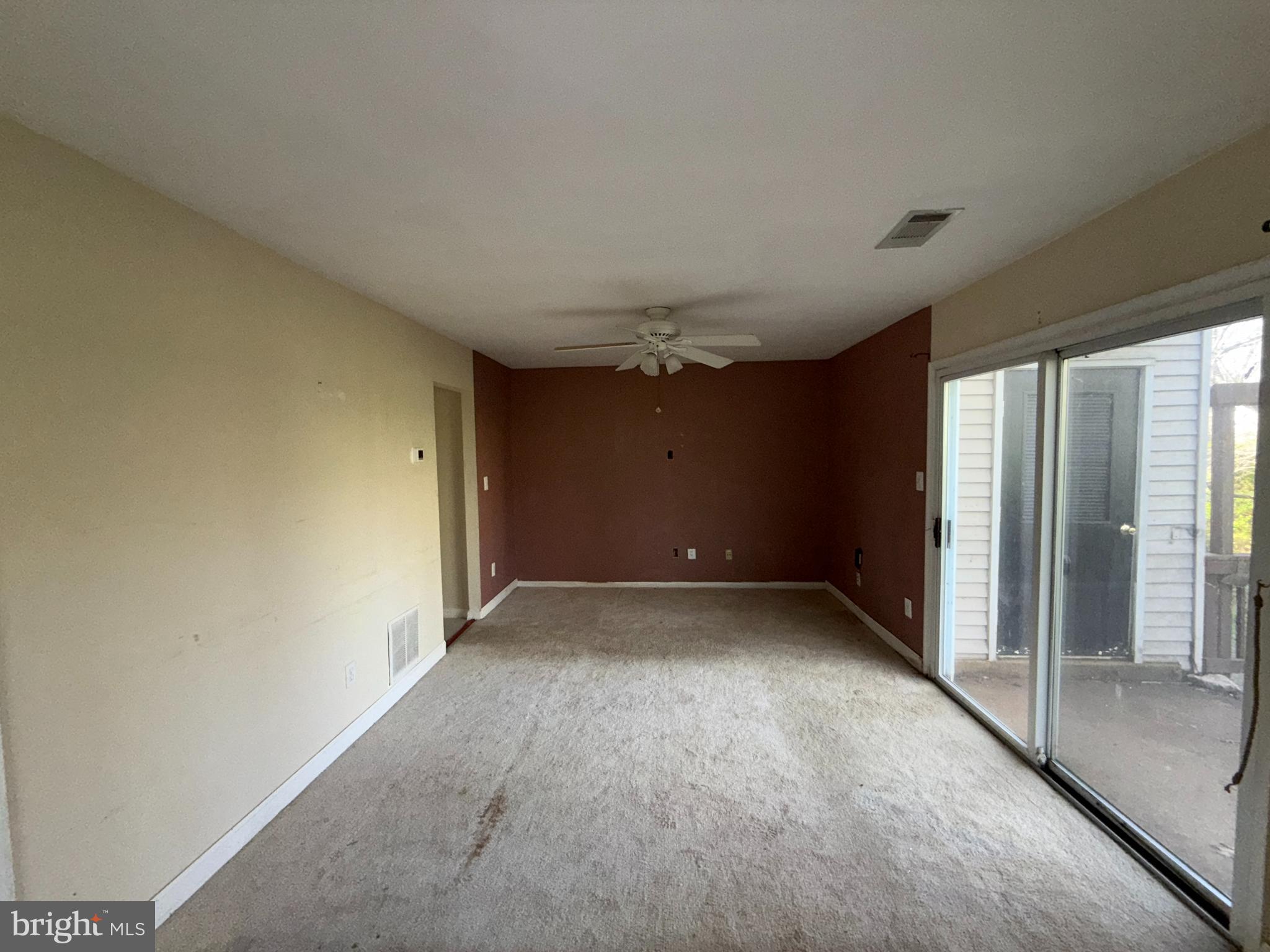1050 Ramsgate Court Sterling, VA 20164 - Photo 7 of 20 a view of entryway