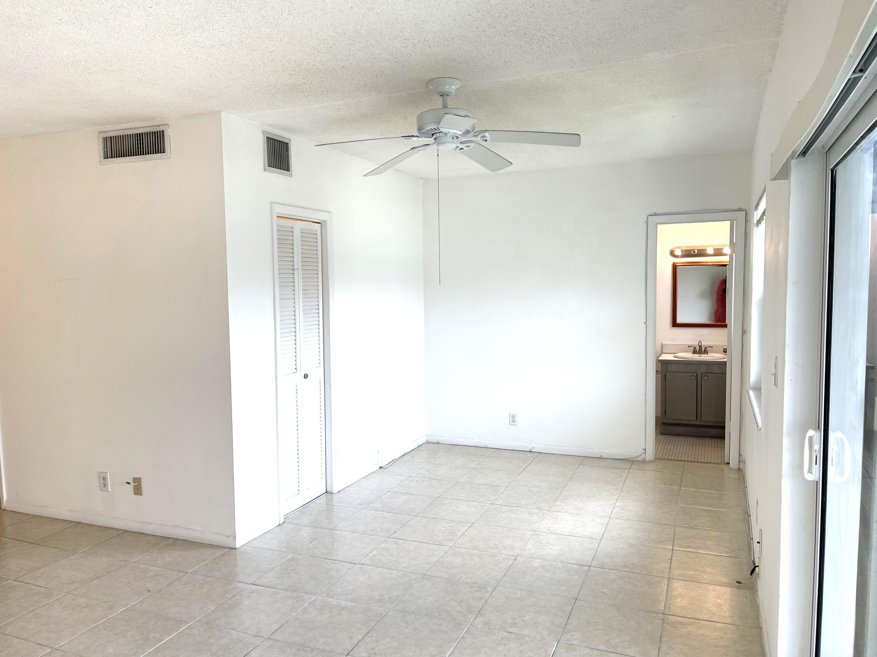 5501 Northwest 2nd Avenue, Unit 313 Boca Raton, FL 33487 - Photo 8 of 15 IMG_2397