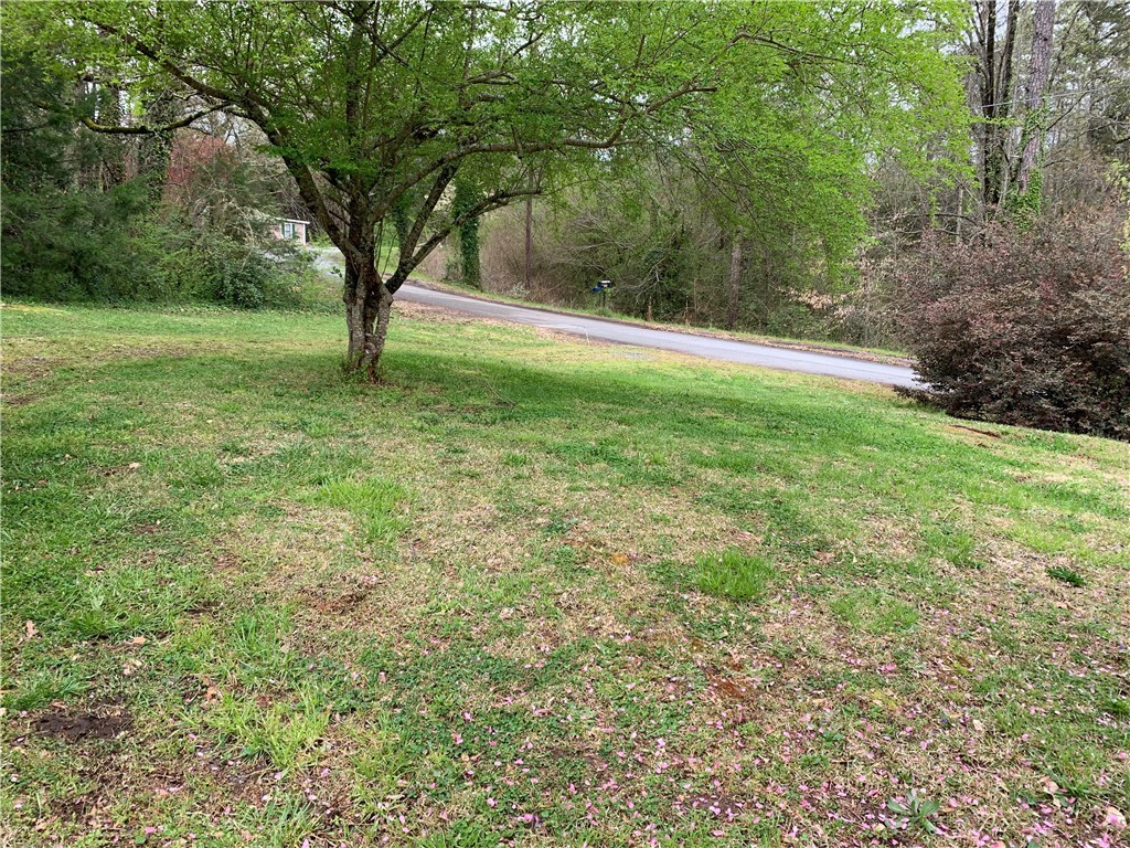123 Rainbow Road Walhalla, SC 29691 - Photo 2 of 27 Gallery Image 2