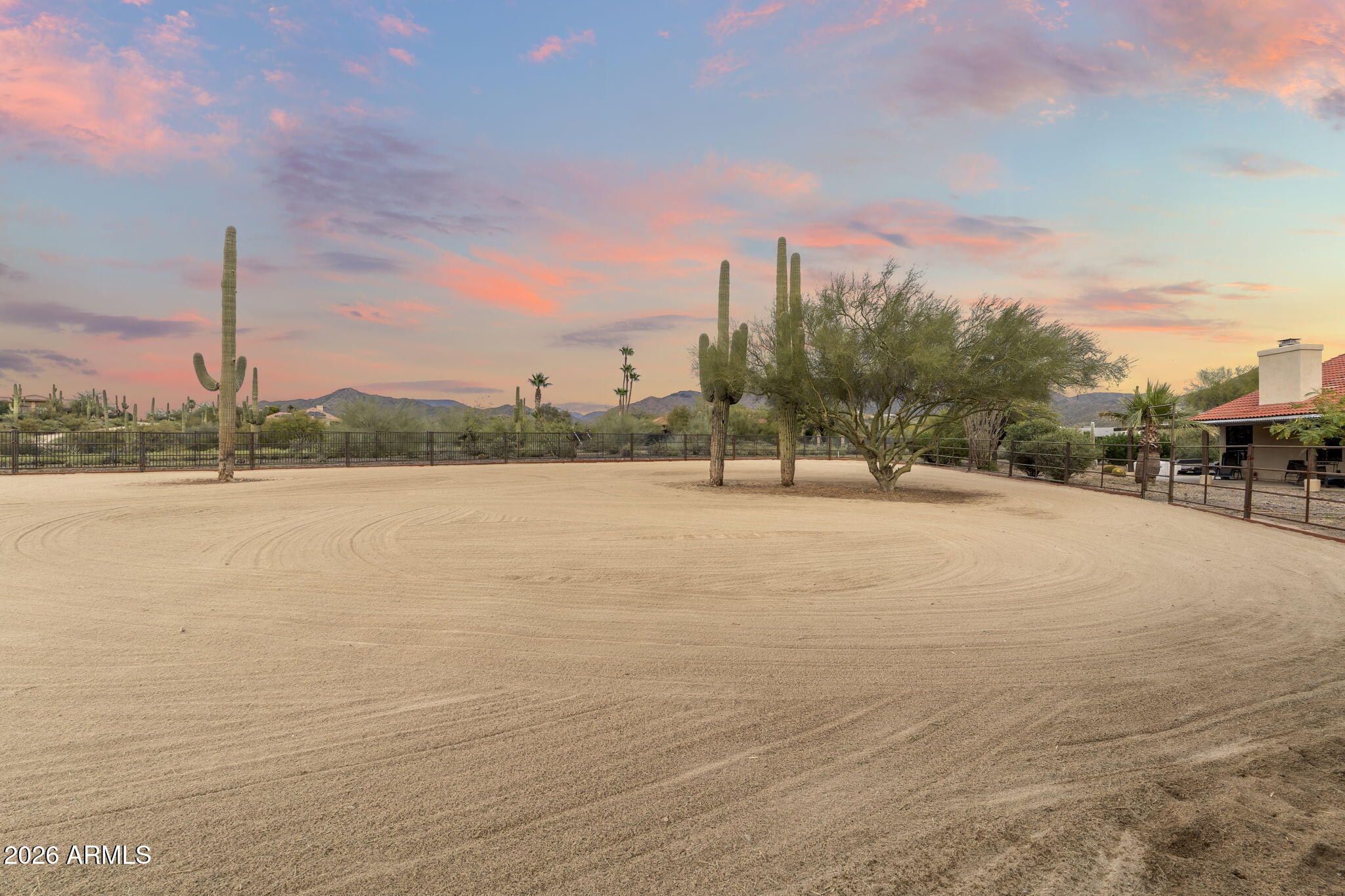 40816 North Fleming Springs Road Cave Creek, AZ 85331 - Photo 4 of 48 Arena