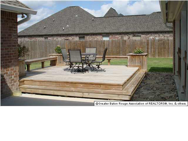 10763 Hillbrook Avenue Baton Rouge, LA 70810 - Photo 7 of 9