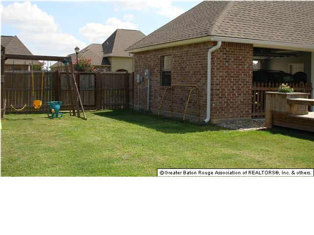10763 Hillbrook Avenue Baton Rouge, LA 70810 - Photo 8 of 9