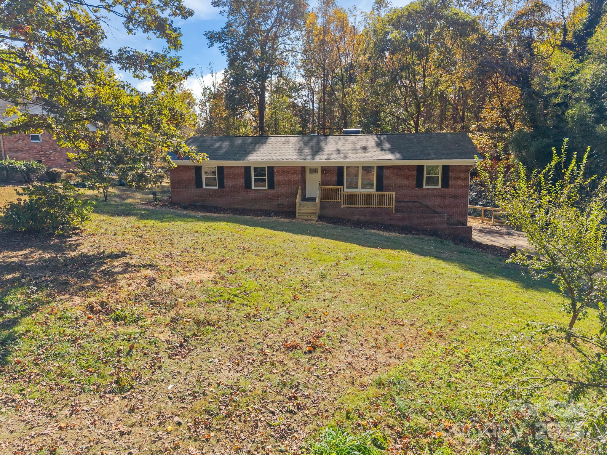 385 Pine Valley Road Salisbury, NC 28147 - Photo 5 of 35 a front view of a house with a yard