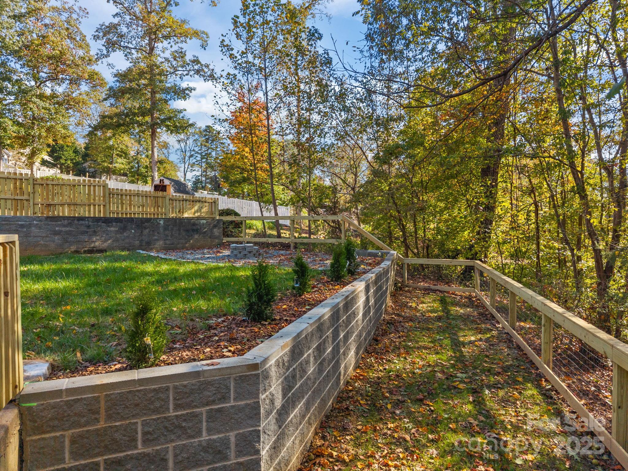 385 Pine Valley Road Salisbury, NC 28147 - Photo 9 of 35 a view of balcony with wooden floor and fence