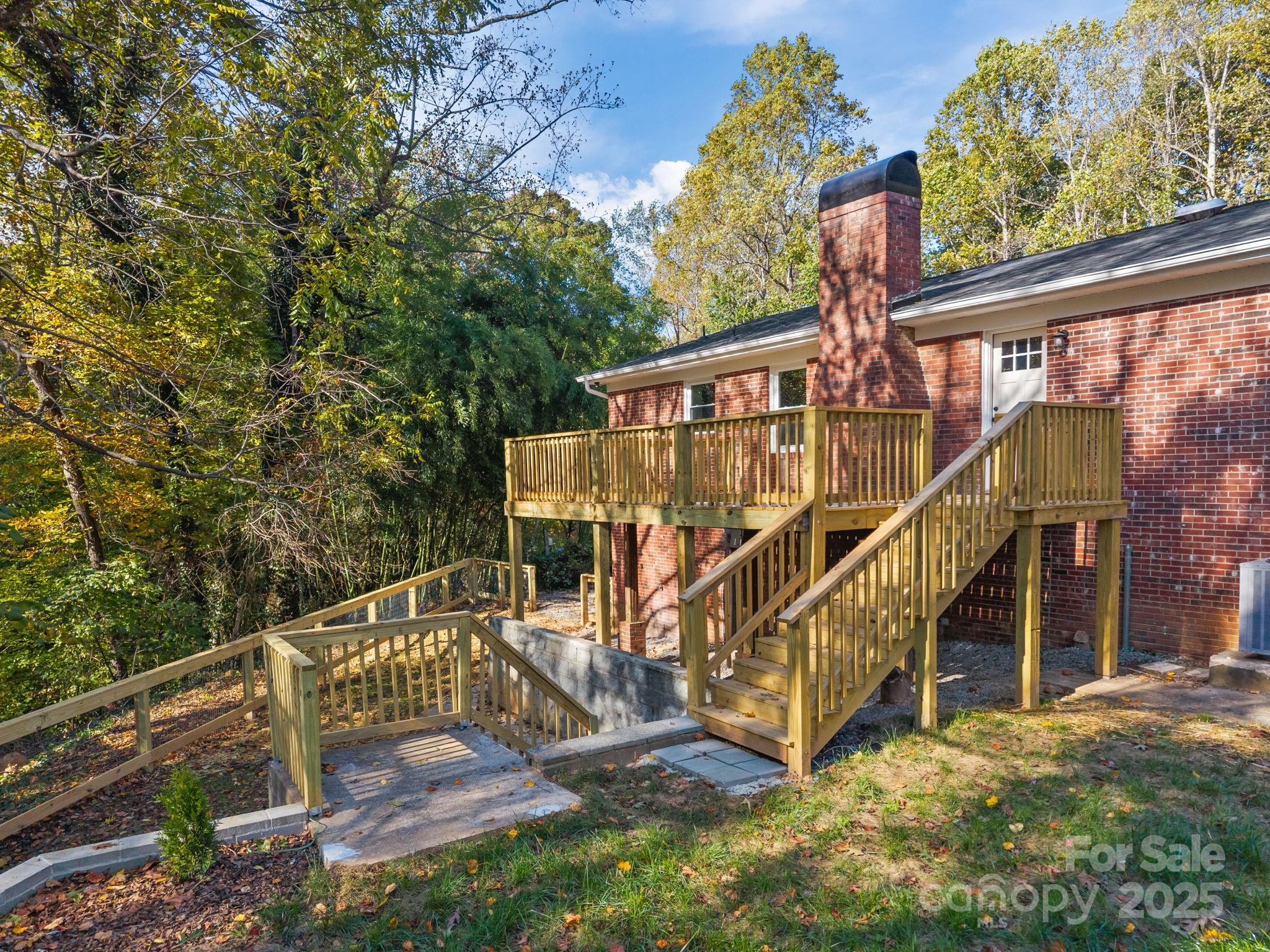 385 Pine Valley Road Salisbury, NC 28147 - Photo 10 of 35 a view of deck with hardwood and deck