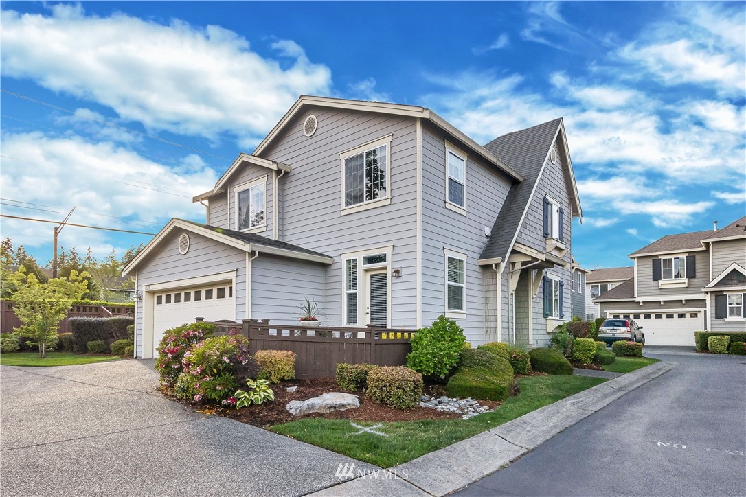 18318 35th Drive Southeast Bothell, WA 98012 - Photo 6 of 29 Gallery Image 6
