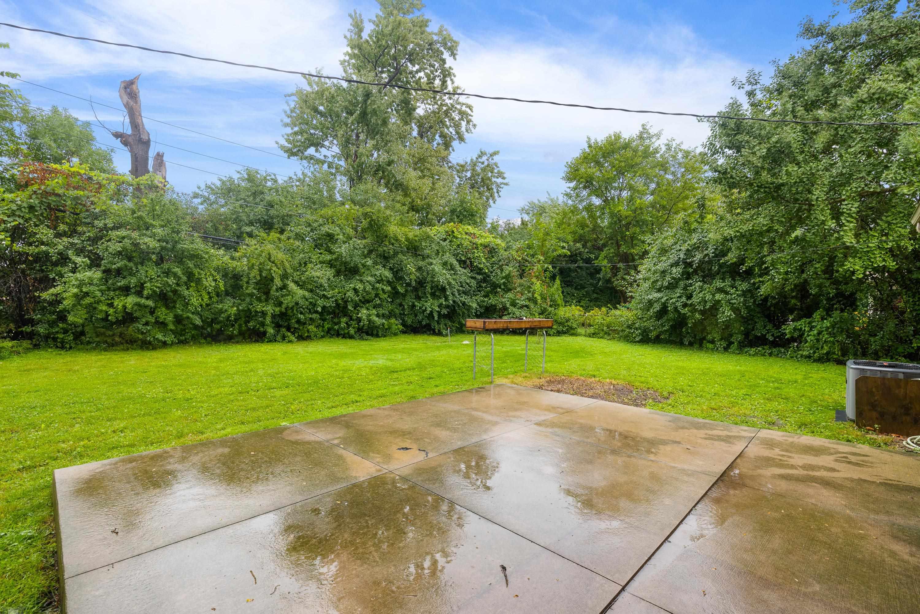 426 Barclay Road Grosse Pointe Farms, MI 48236 - Photo 33 of 38