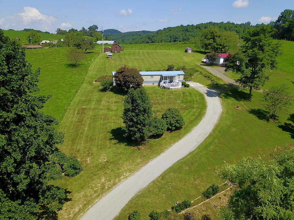 75 Rippey Hollow Road Galax, VA 24333 - Photo 8 of 35 Gallery Image 8