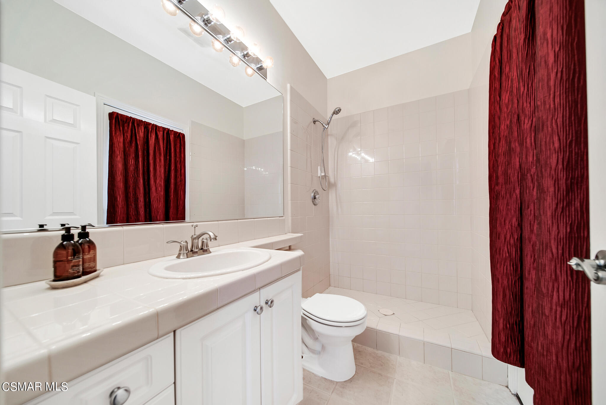 3224 Rising Star Avenue Simi Valley, CA 93063 - Photo 20 of 51 3224 Rising Star Ave - HsHProd-19