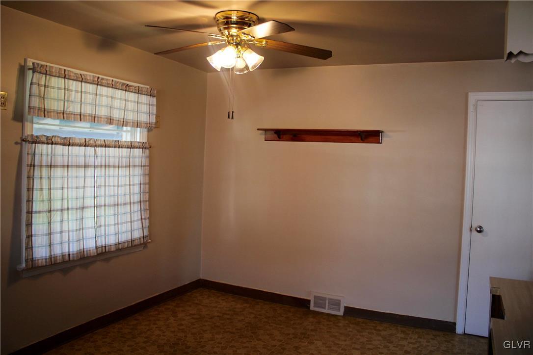 4802 Buckeye Road Emmaus, PA 18049 - Photo 4 of 22 Gallery Image 4