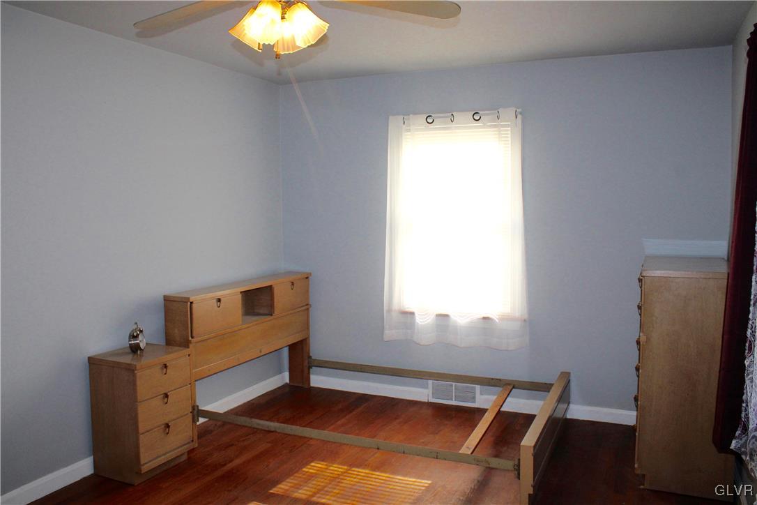 4802 Buckeye Road Emmaus, PA 18049 - Photo 8 of 22 Gallery Image 8