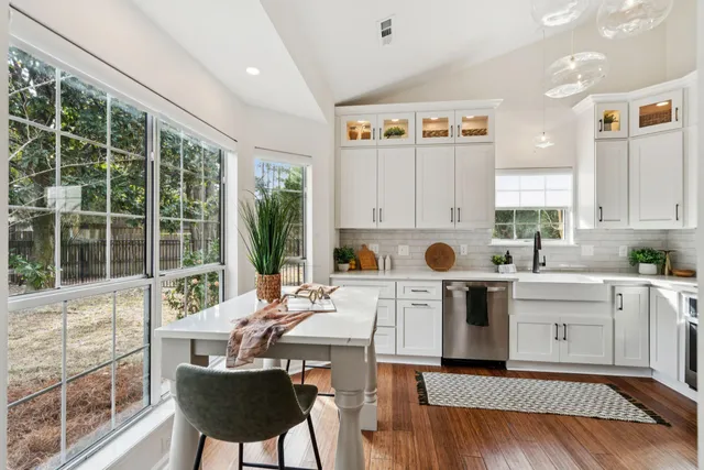 $715,000 | 1328 Horseshoe Bend, Mount Pleasant, SC 29464