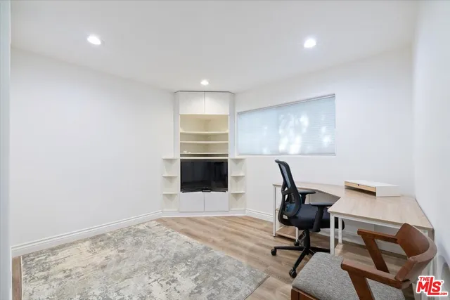 $9,950 | 12030 Ryngler Road, Studio City, CA 91604