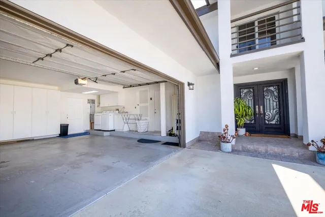 $9,950 | 12030 Ryngler Road, Studio City, CA 91604