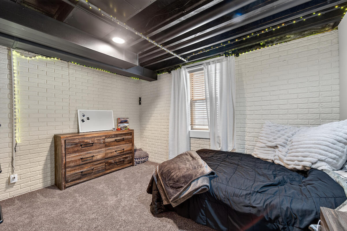 8900 Citadel Terrace Sturtevant, WI 53177 - Photo 19 of 24 Bedroom 4 with egress