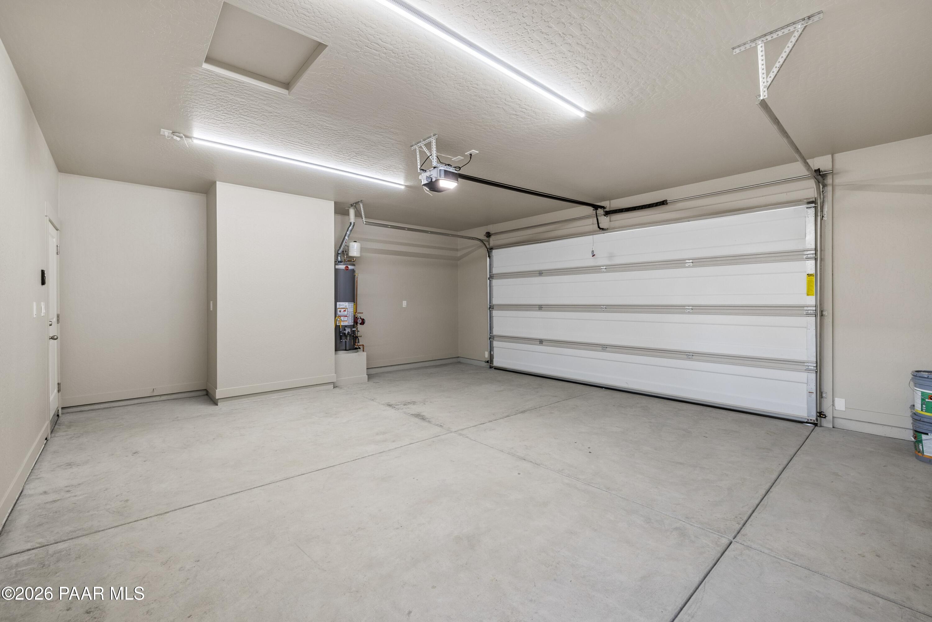 5259 North Long Rifle Road Prescott Valley, AZ 86314 - Photo 22 of 27 Oversized 2 car garage