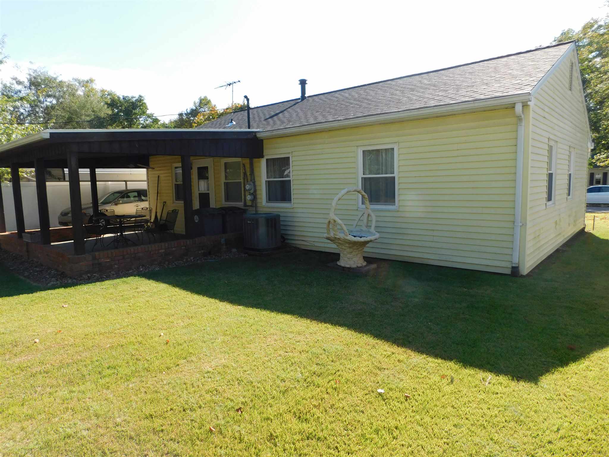 307 Sheridan Road Evansville, IN 47710 - Photo 14 of 18 Gallery Image 14