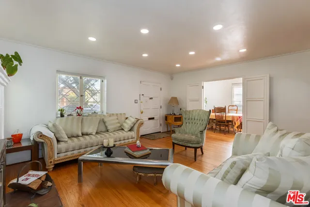 $1,025,000 | 4115 Edgehill Drive, Los Angeles, CA 90008