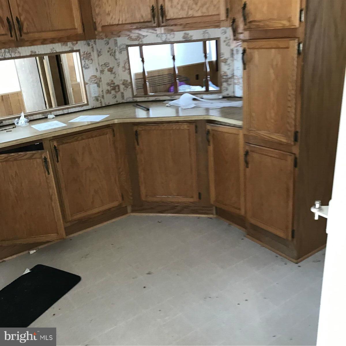 12203 Warner Road Keymar, MD 21757 - Photo 2 of 5 Kitchen