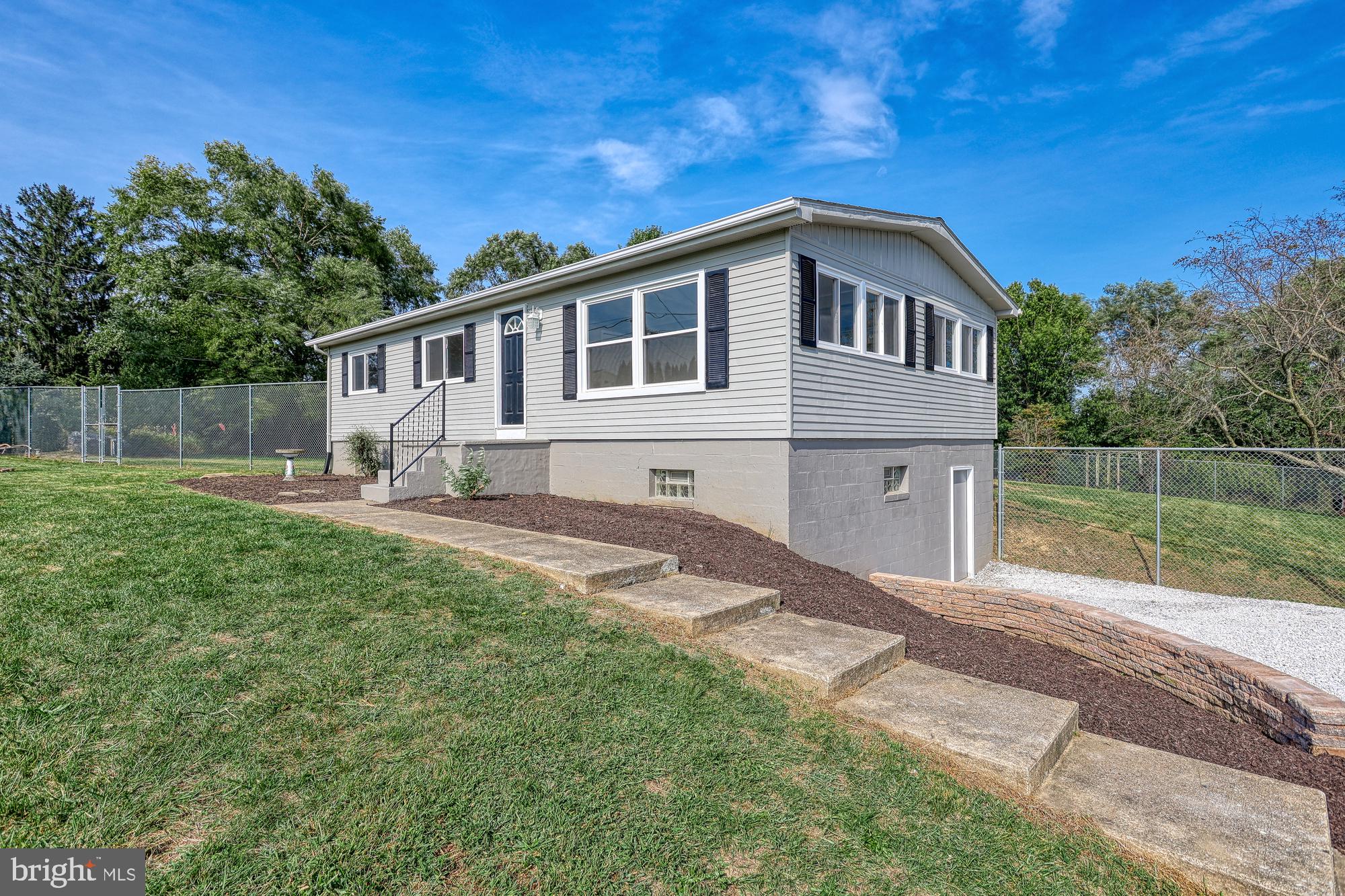 105 Ducktown Road Hellam, PA 17406 - Photo 4 of 45 Gallery Image 4