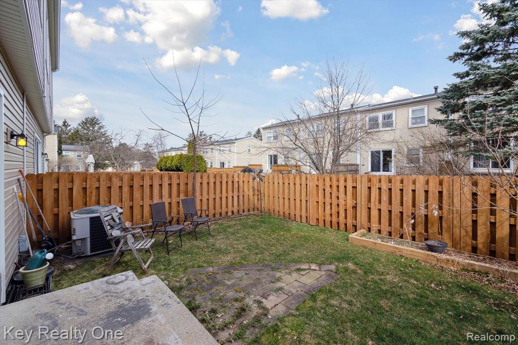 1122 Liberty Belle Court Rochester Hills, MI 48307 - Photo 26 of 28