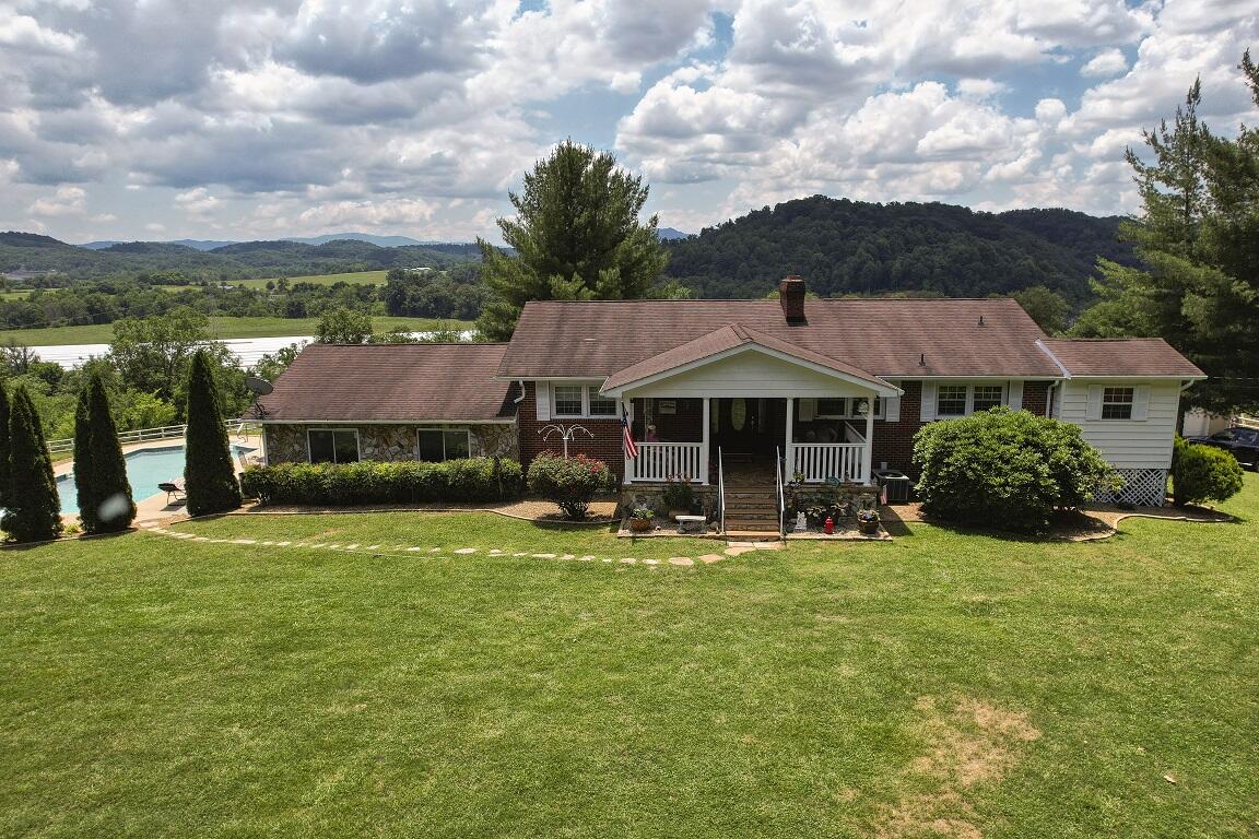 146 Gibson Road Johnson City, TN 37601 - Photo 1 of 44 Gibson_39