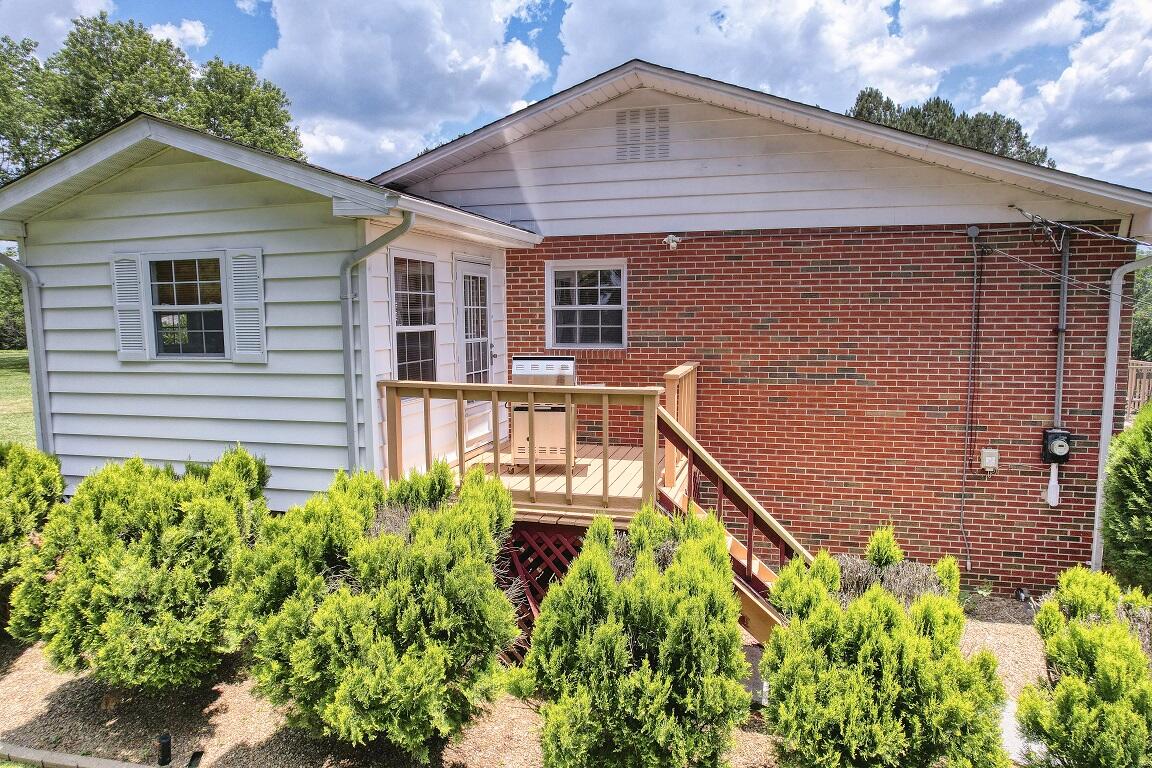 146 Gibson Road Johnson City, TN 37601 - Photo 16 of 44 Gibson_57