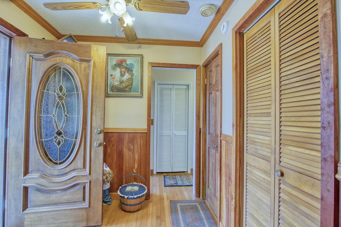 146 Gibson Road Johnson City, TN 37601 - Photo 2 of 44 Gibson_83
