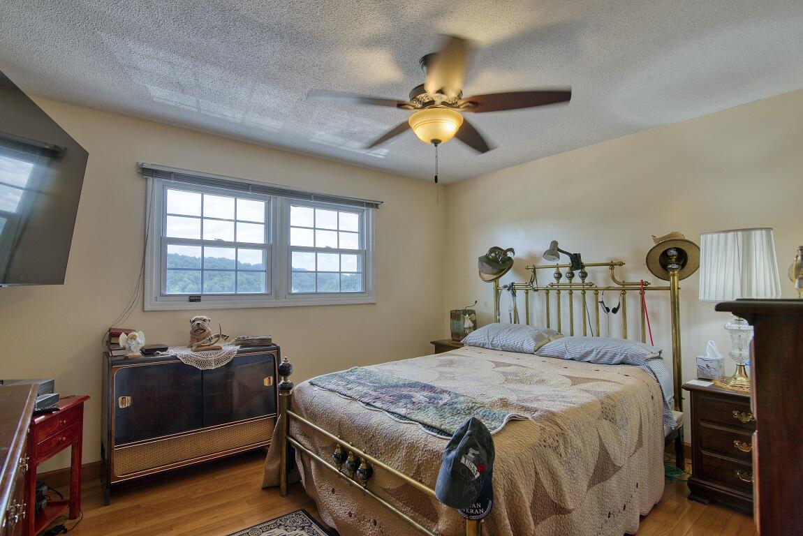 146 Gibson Road Johnson City, TN 37601 - Photo 31 of 44 Gibson_78