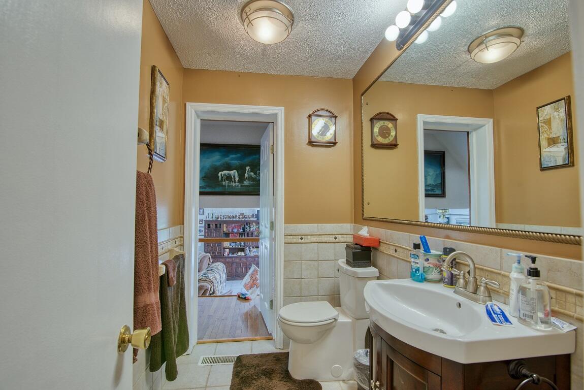 146 Gibson Road Johnson City, TN 37601 - Photo 34 of 44 Gibson_82