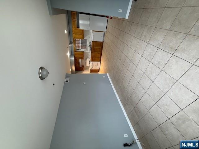 358 Hawthorne Avenue, Unit 356 Newark, NJ 07112 - Photo 3 of 8