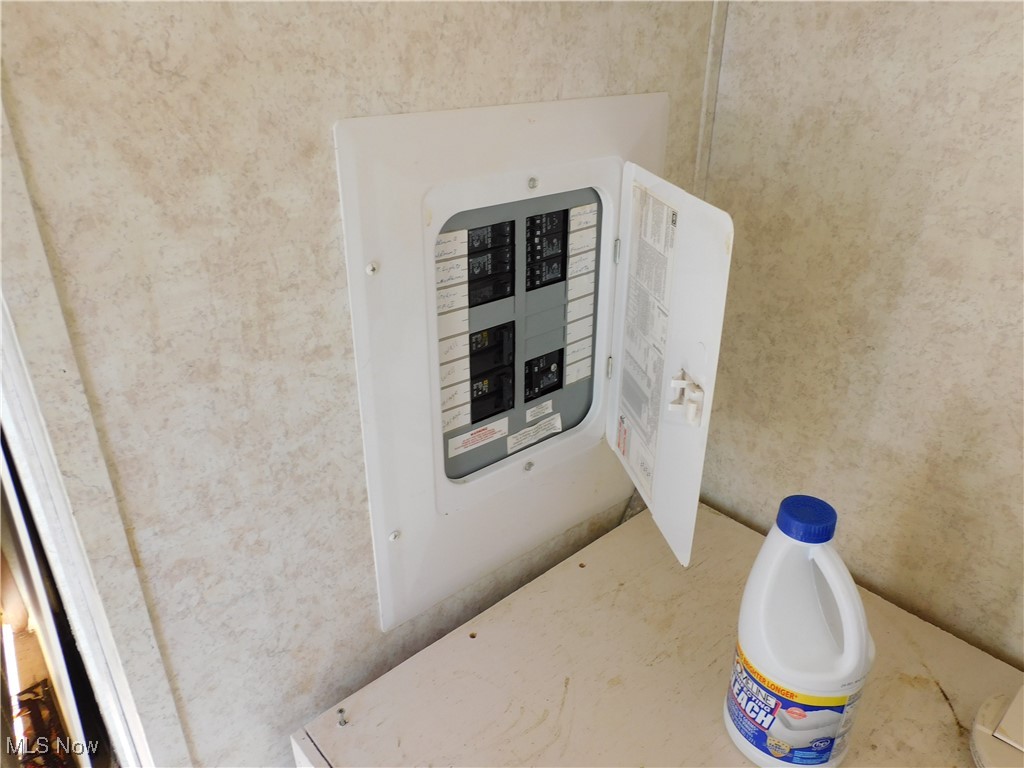 5059 Leon Road Andover, OH 44003 - Photo 17 of 18 Utilities featuring electric panel