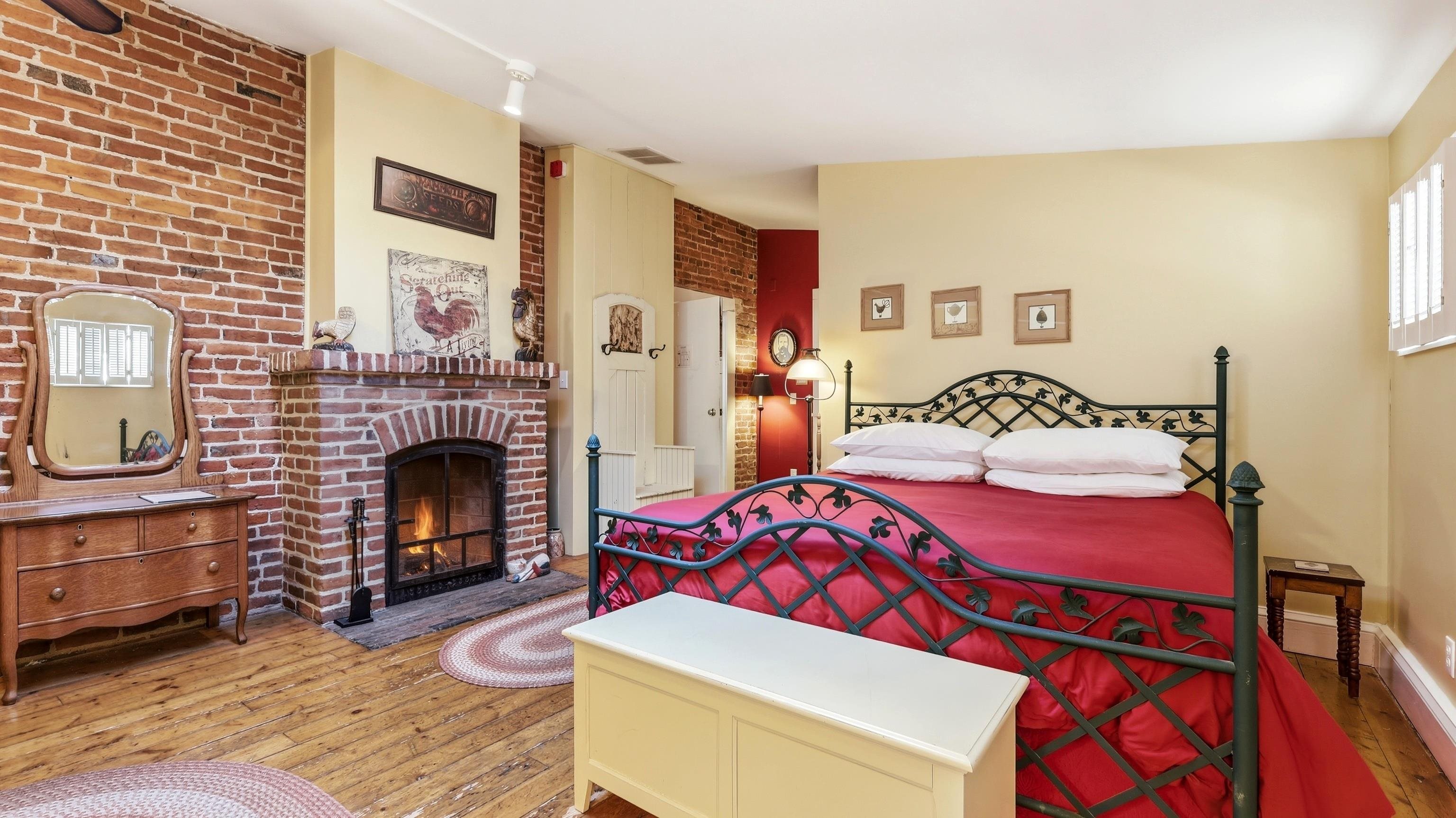 334 Spring Street Galena, IL 61036 - Photo 12 of 59