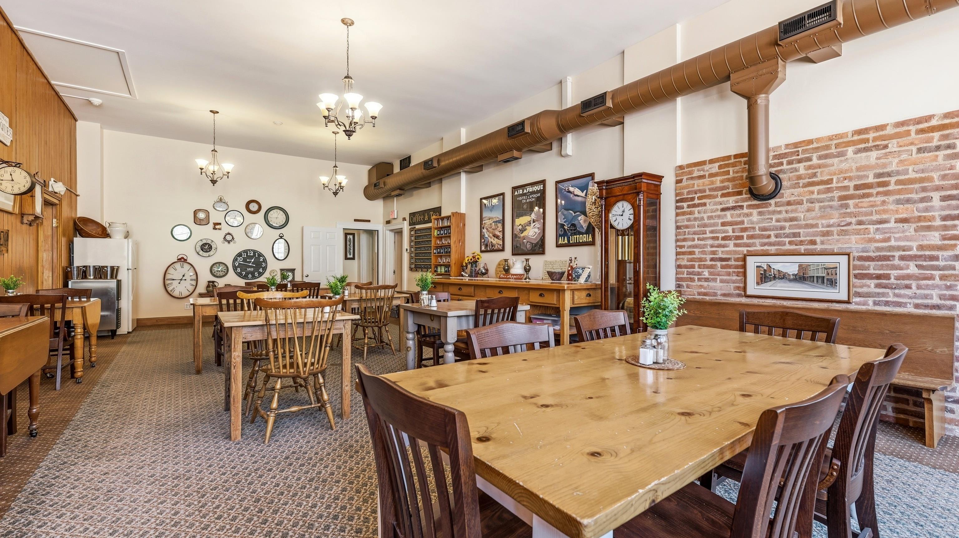 334 Spring Street Galena, IL 61036 - Photo 5 of 59