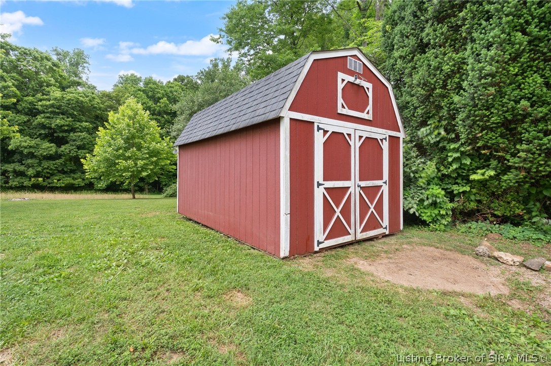 4100 St Johns Road Greenville, IN 47124 - Photo 33 of 37