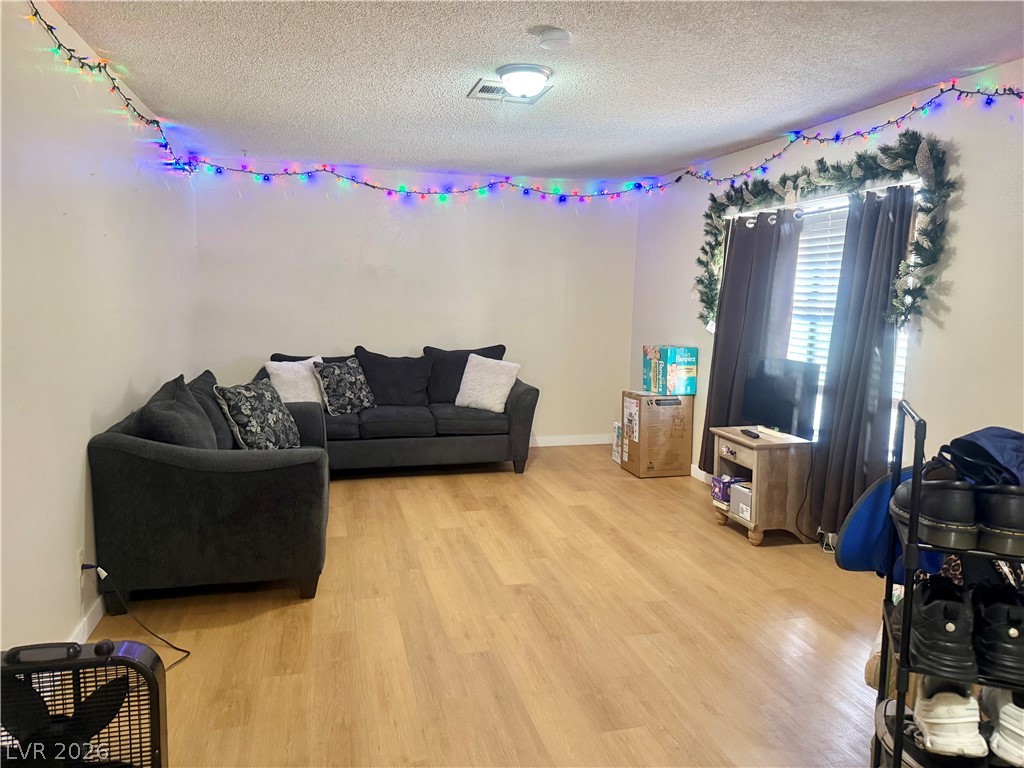 6461 West Viking Road Las Vegas, NV 89103 - Photo 10 of 18