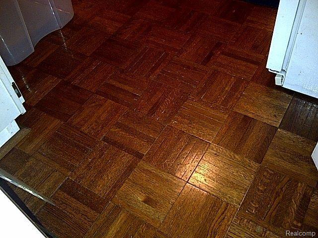 1872 Graefield Road Birmingham, MI 48009 - Photo 17 of 18 Parquet floor.jpg
