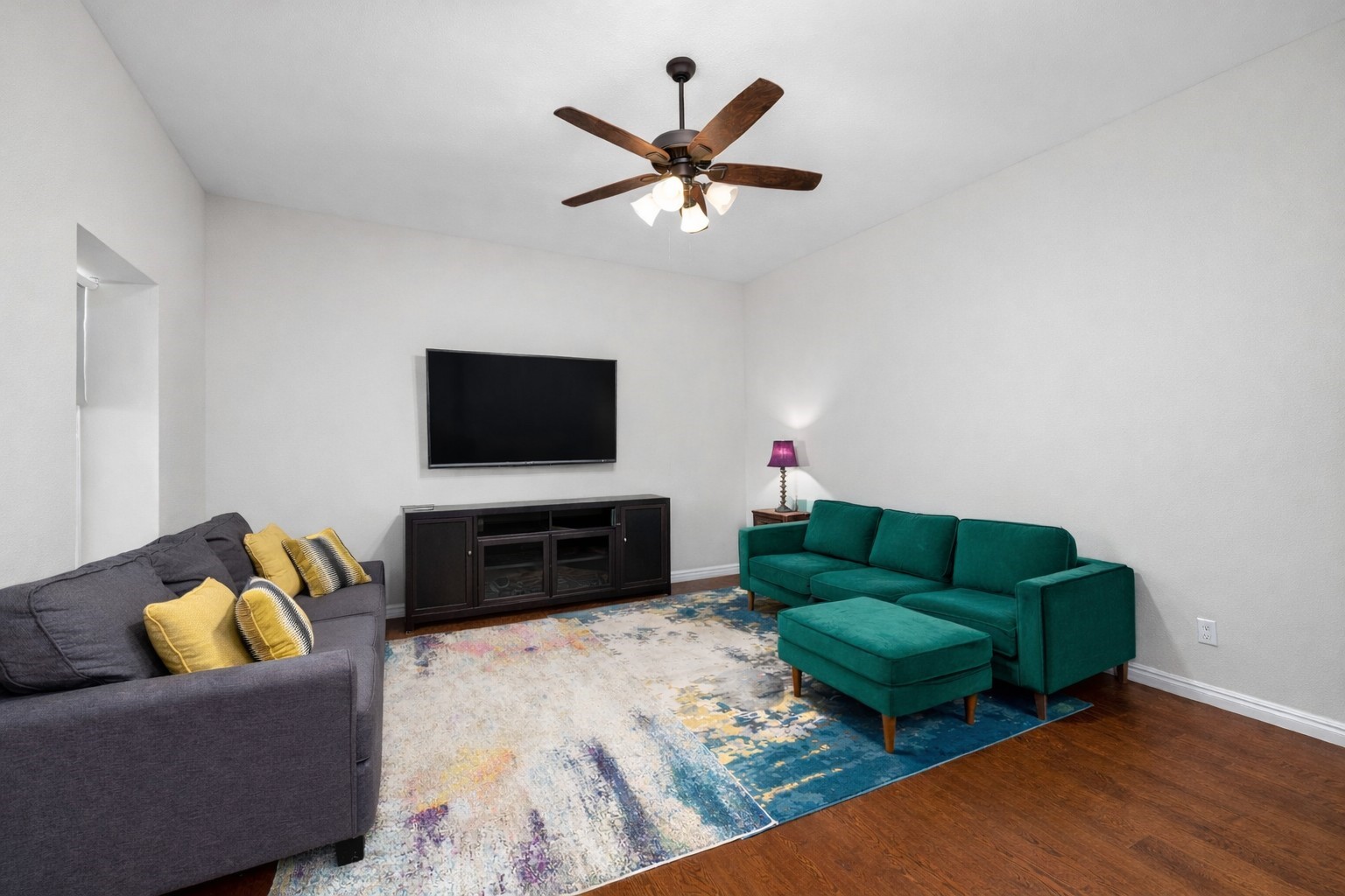 1507 Smith Rau Road Columbus, TX 78934 - Photo 29 of 42 a living room with furniture and a flat screen tv